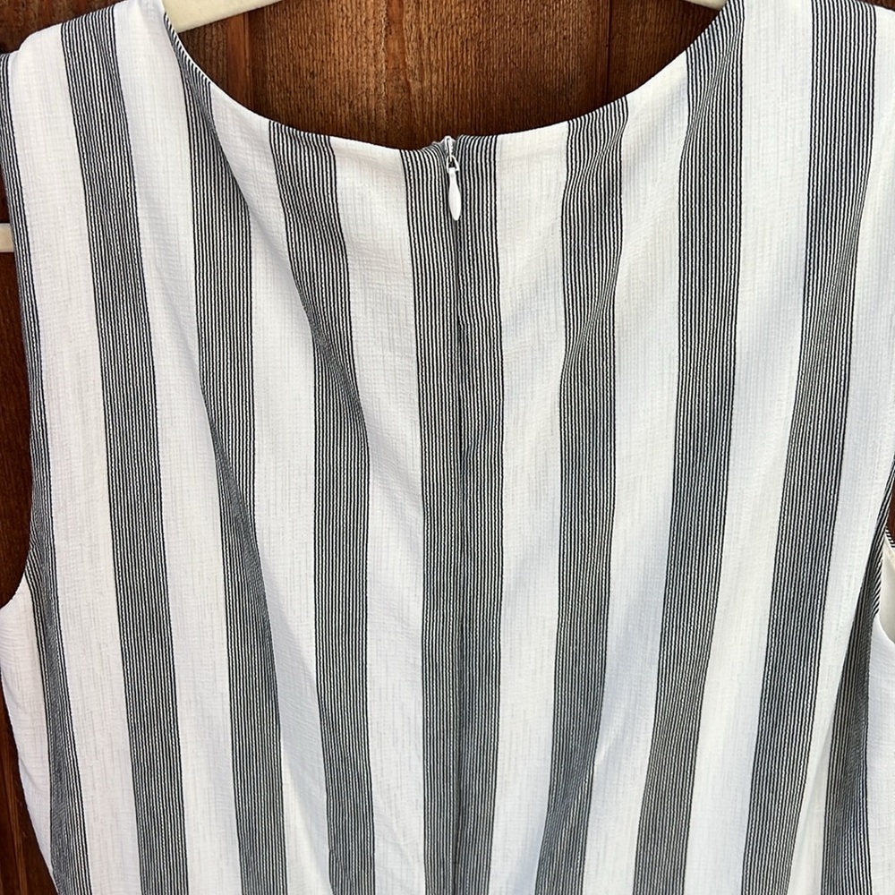 ☀️ECI New York • Fit and Flare Striped Midi Dress Size 8 - Picture 7 of 10